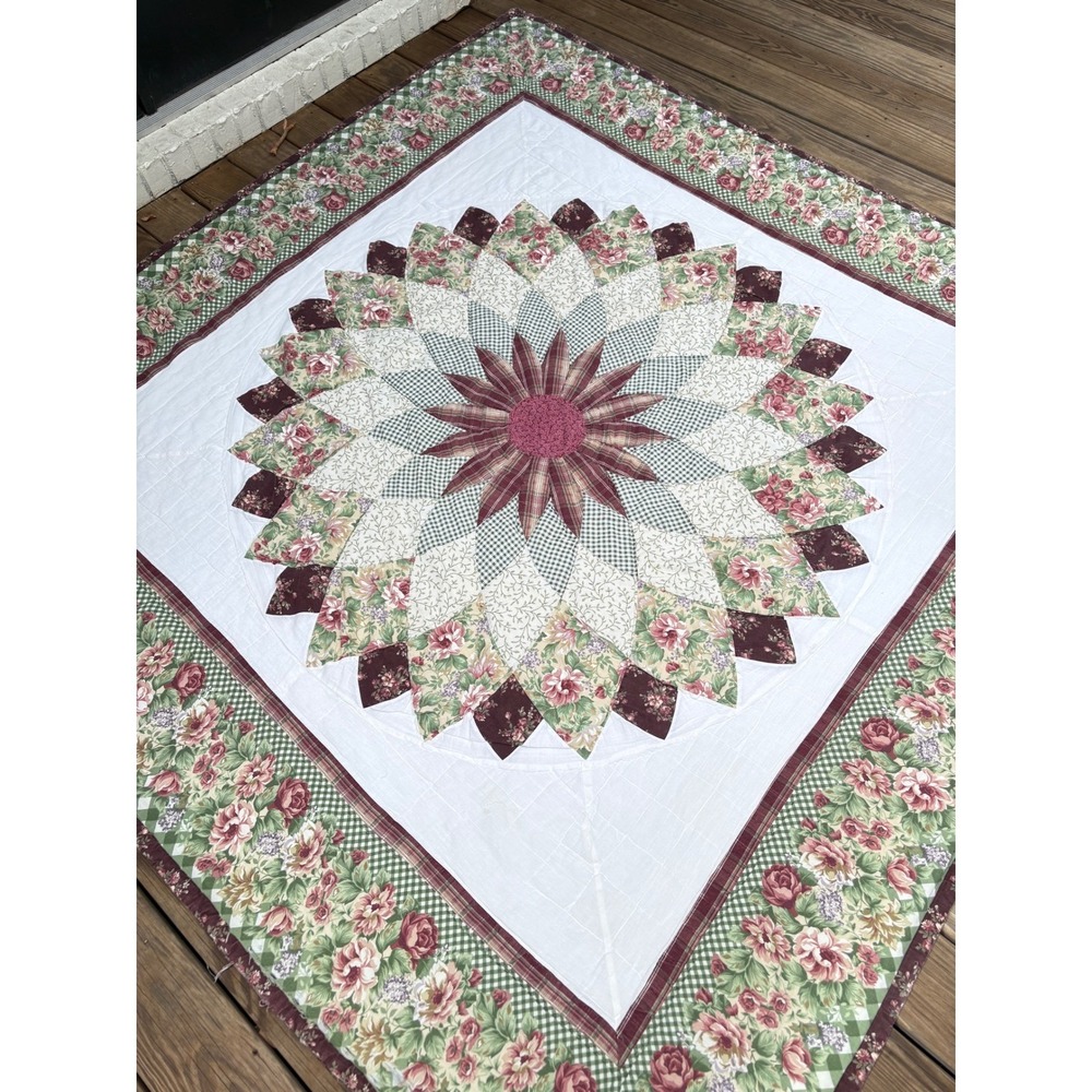 Vintage Cutter Quilt Patchwork Floral Shabby Chic Cottage Upcycle Craft 80x80